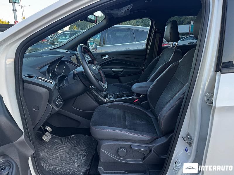 2018 Ford Kuga — Miniatură 5
