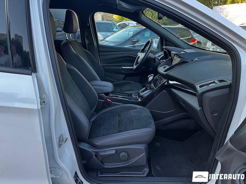 2018 Ford Kuga — Miniatură 14