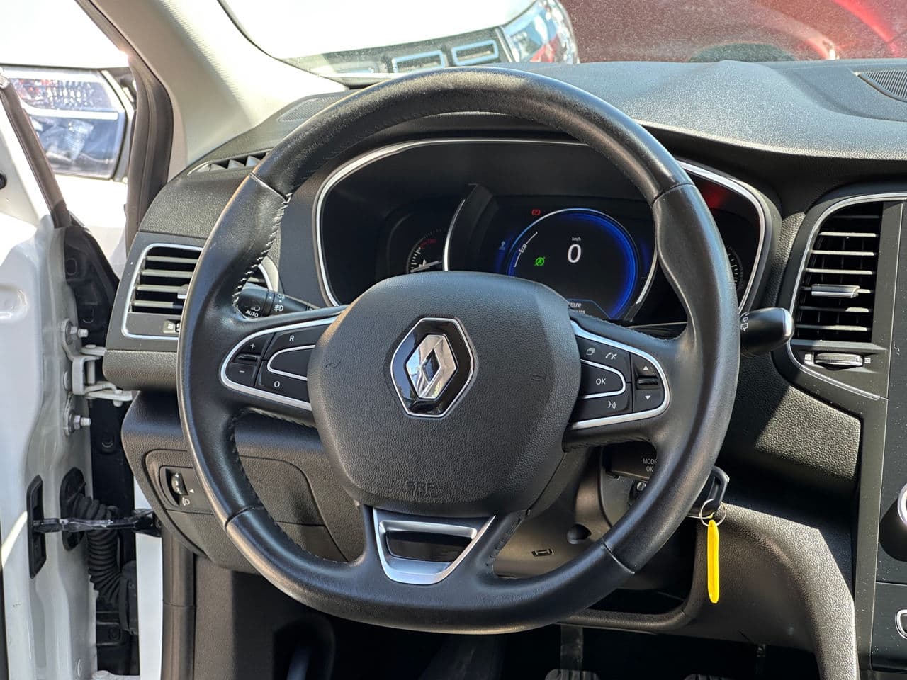 2017 Renault Megane — Miniatură 7