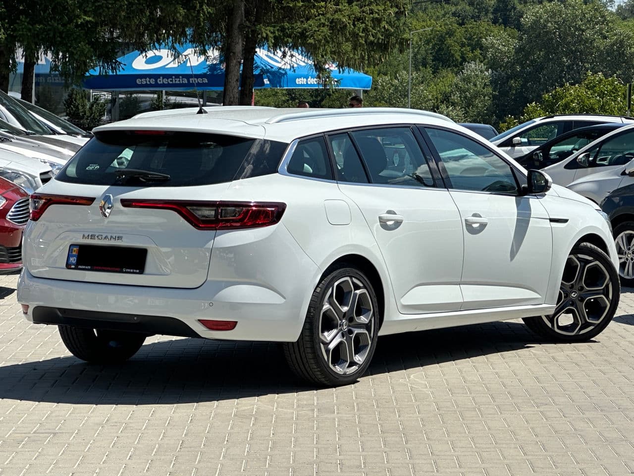 2017 Renault Megane — Miniatură 3
