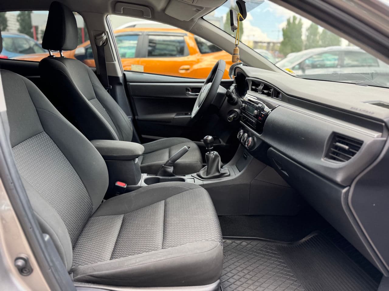 Toyota Corolla 2016 — Миниатюра 15