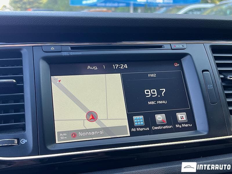 2016 Kia Carnival — Miniatură 17