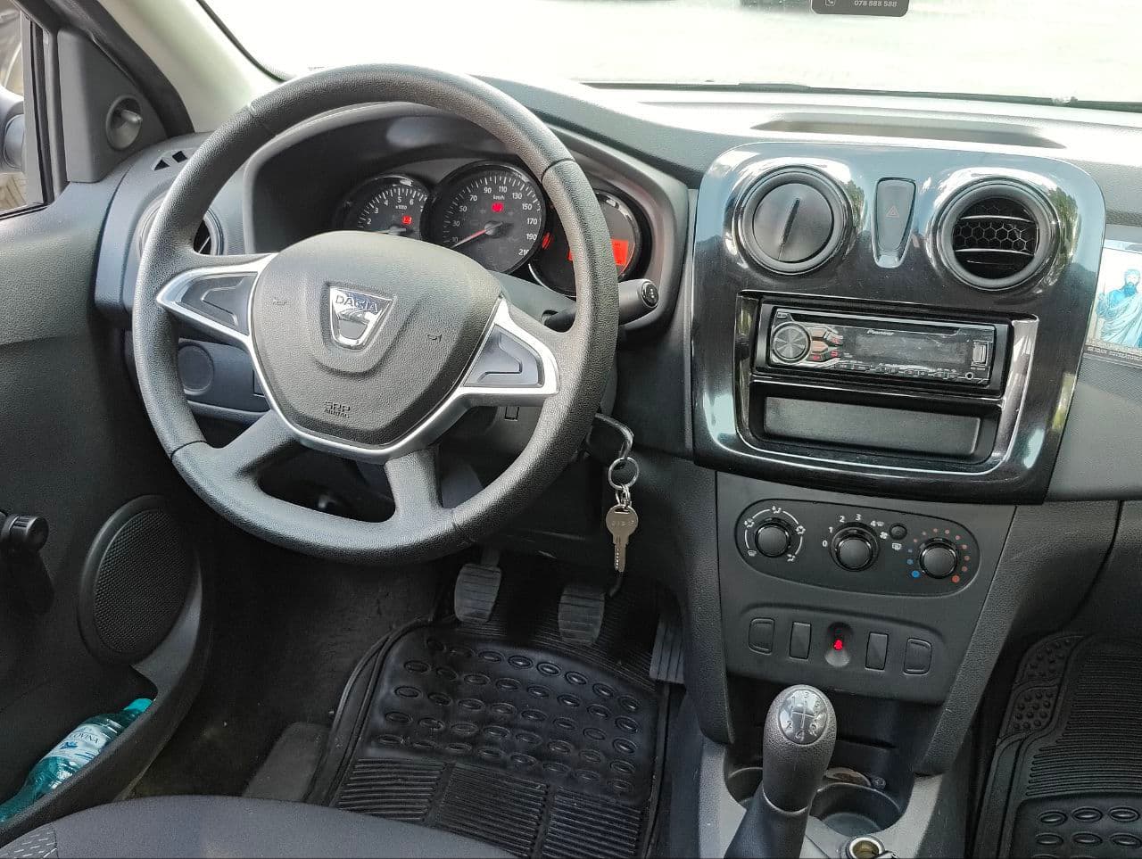 2017 Dacia Logan — Miniatură 10
