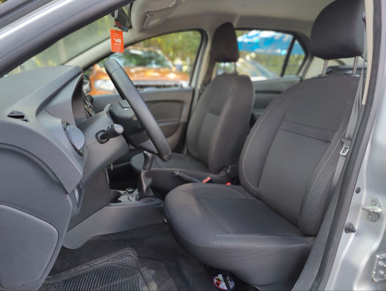 2017 Dacia Logan — Miniatură 5