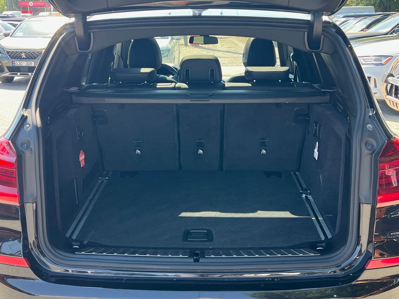 2018 BMW X3 2.0i — Miniatură 25