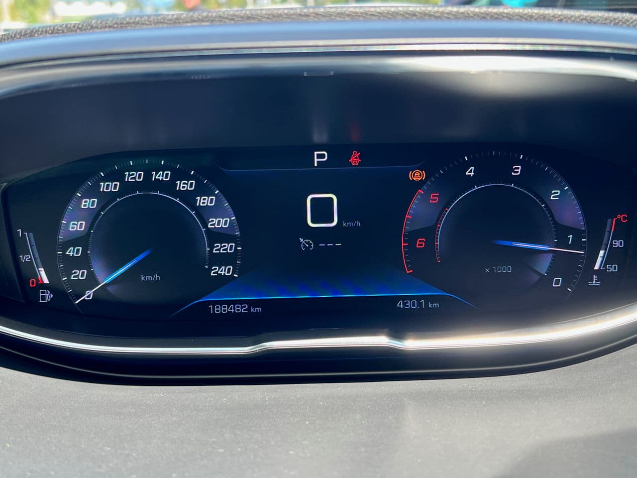 2019 Peugeot 3008 — Miniatură 13