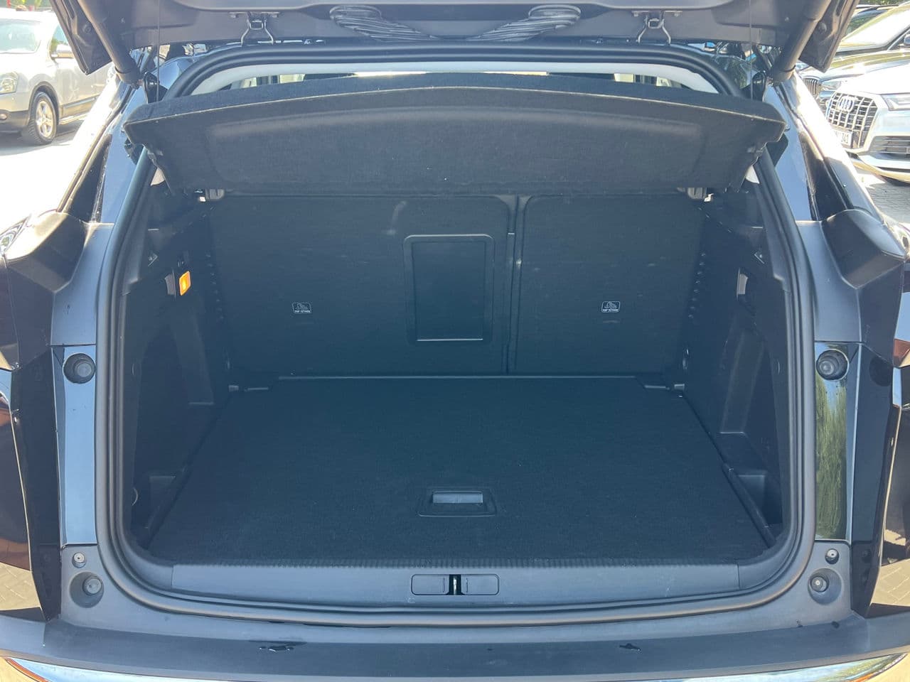 2019 Peugeot 3008 — Miniatură 22