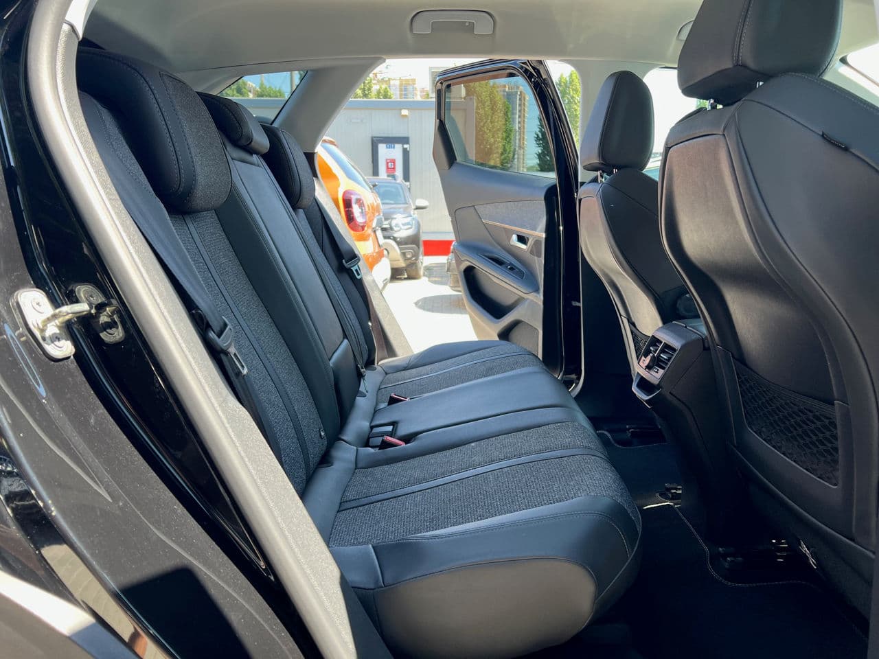 2019 Peugeot 3008 — Miniatură 20