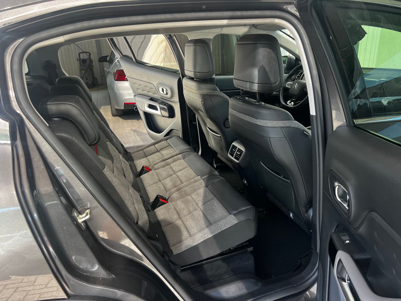2022 Citroen C5 Aircross — Miniatură 12