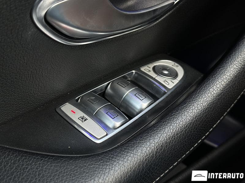 2019 Mercedes E 300 — Miniatură 14
