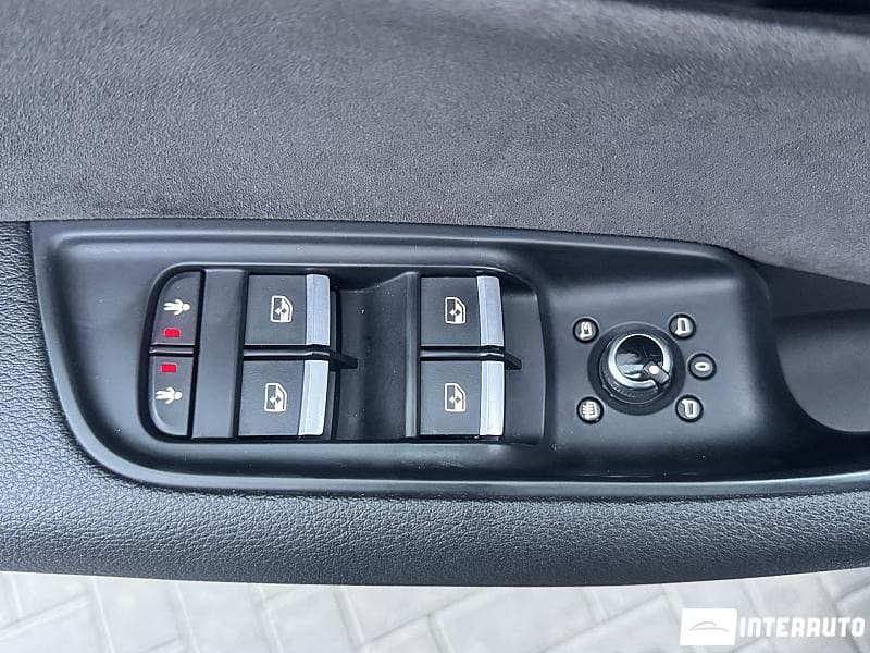 2016 Audi Q7 E-Tron — Miniatură 19
