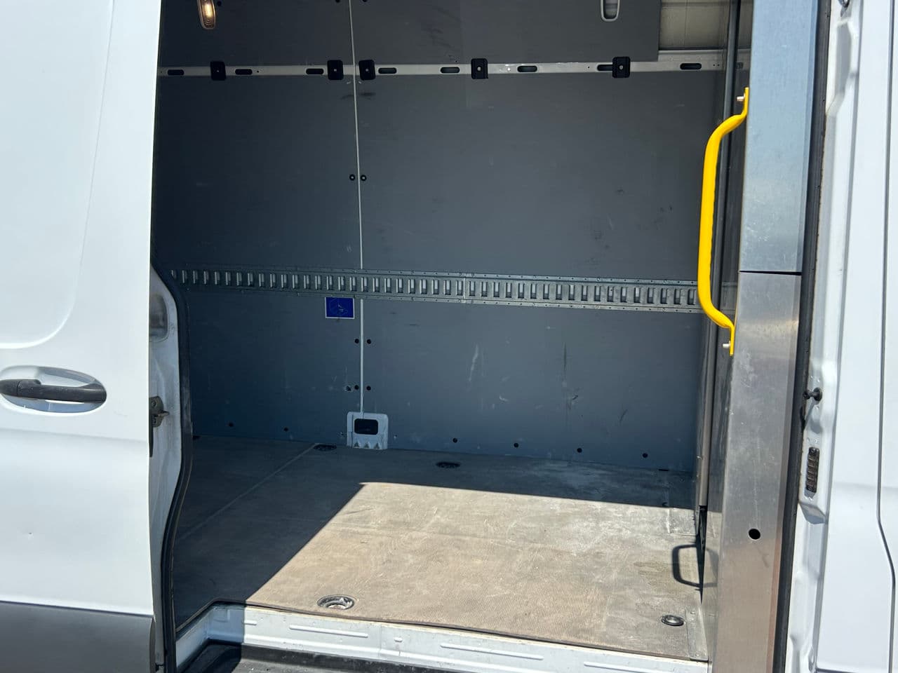 2019 Mercedes Sprinter — Miniatură 14