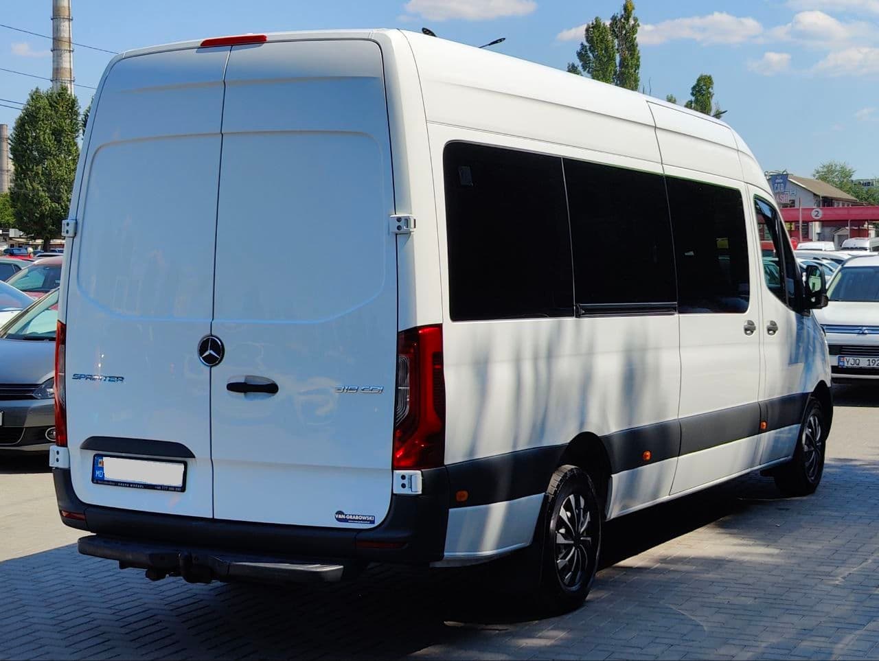 2020 Mercedes Sprinter — Miniatură 2