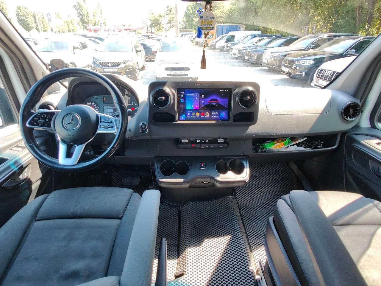 2020 Mercedes Sprinter — Miniatură 9