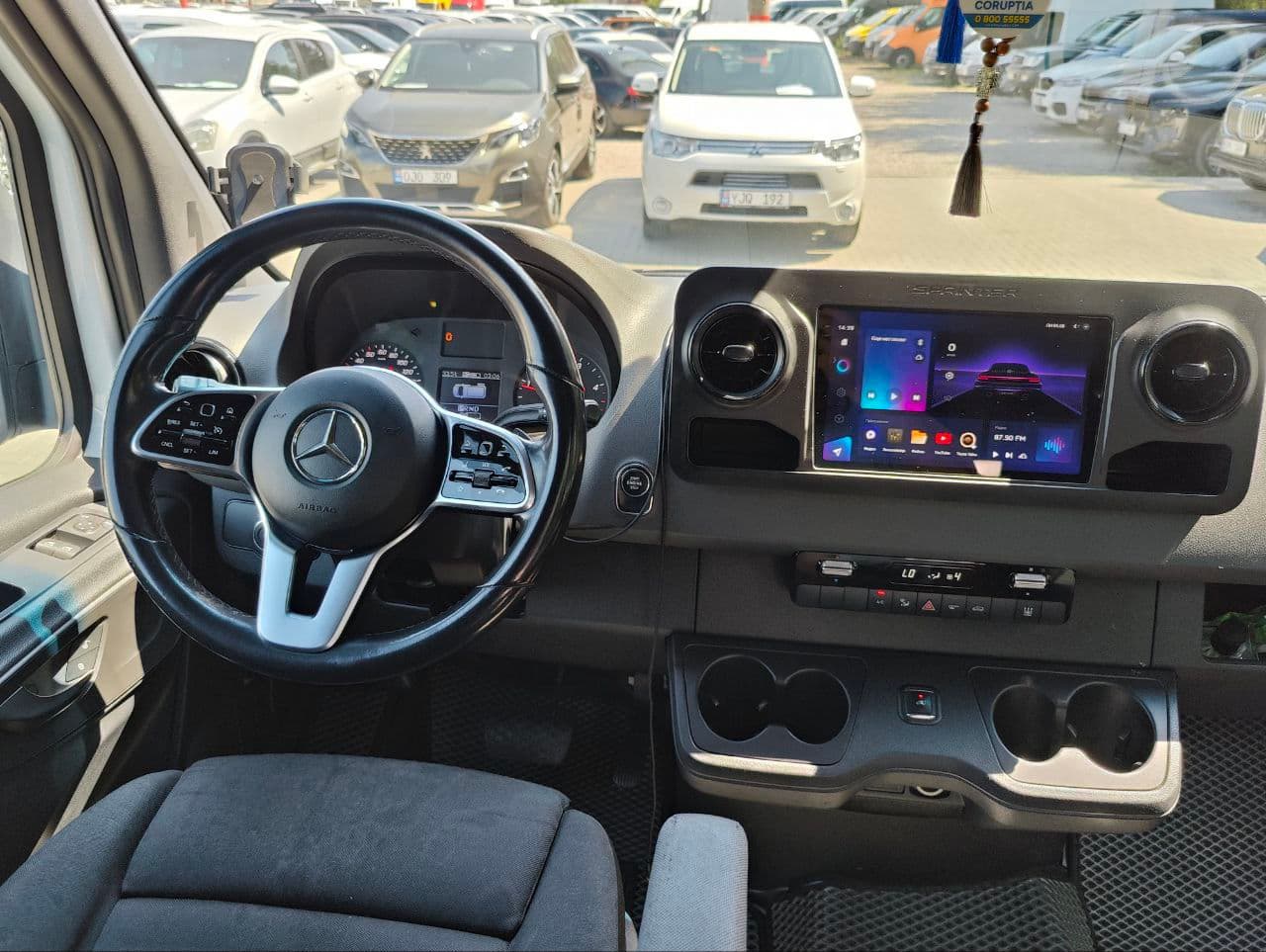 2020 Mercedes Sprinter — Miniatură 10