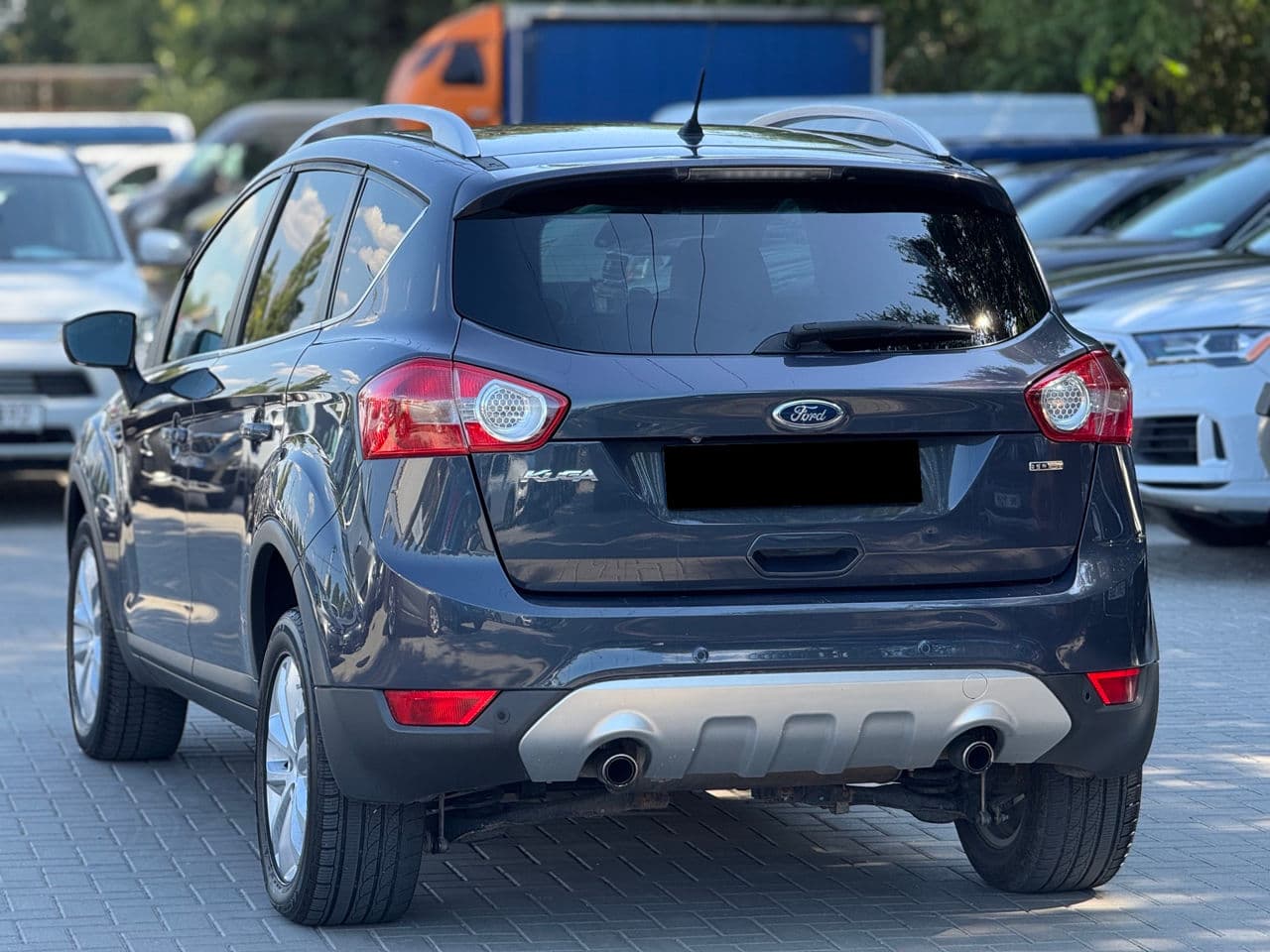 2011 Ford Kuga — Miniatură 2