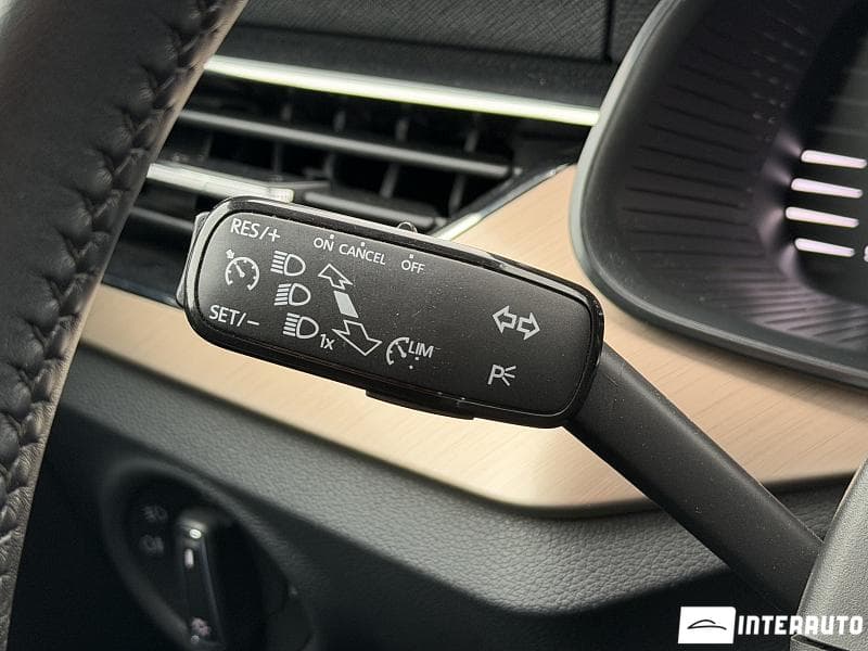 2021 Skoda Kamiq — Miniatură 10