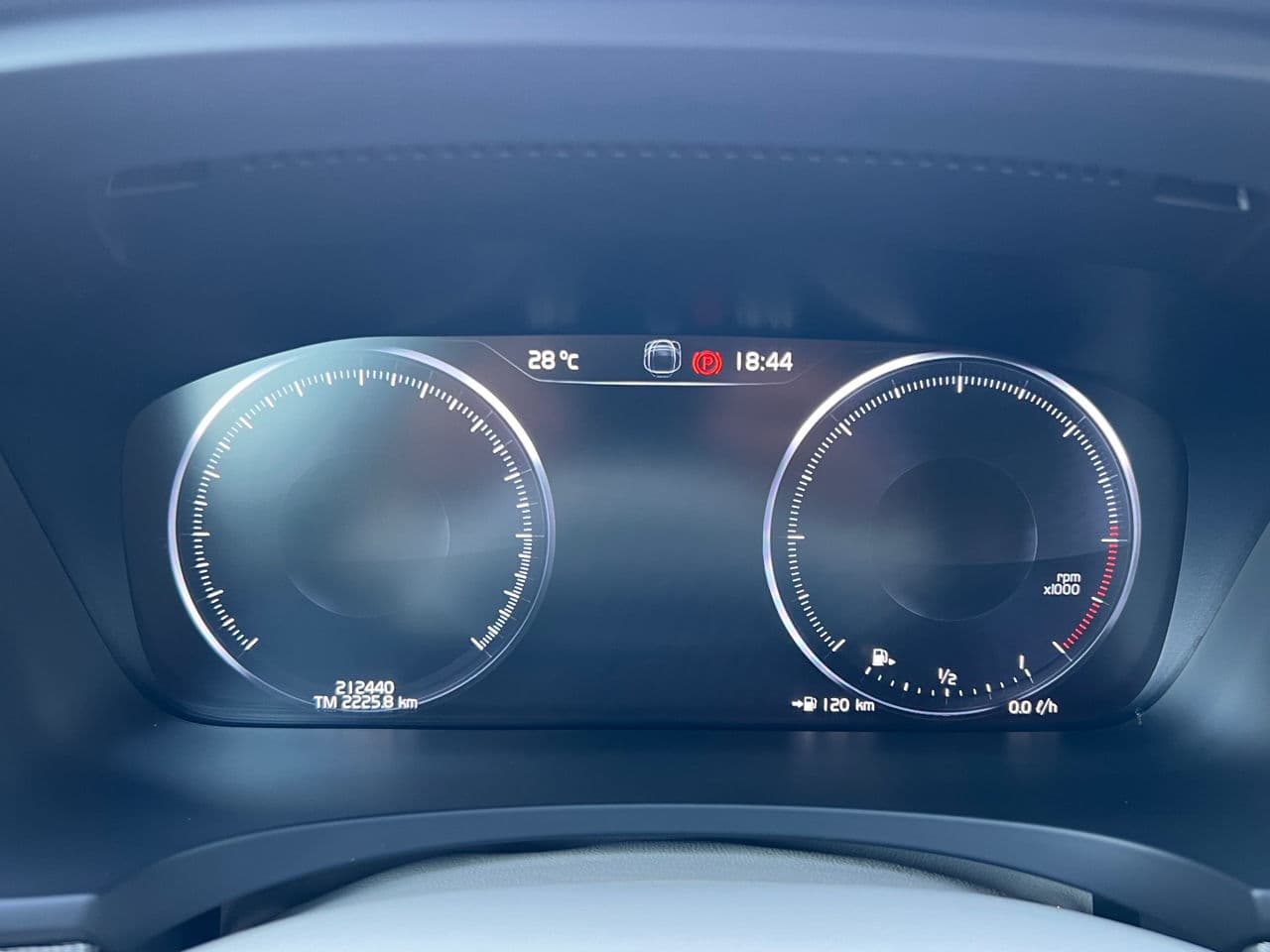 Volvo S 90 2019 — Миниатюра 8