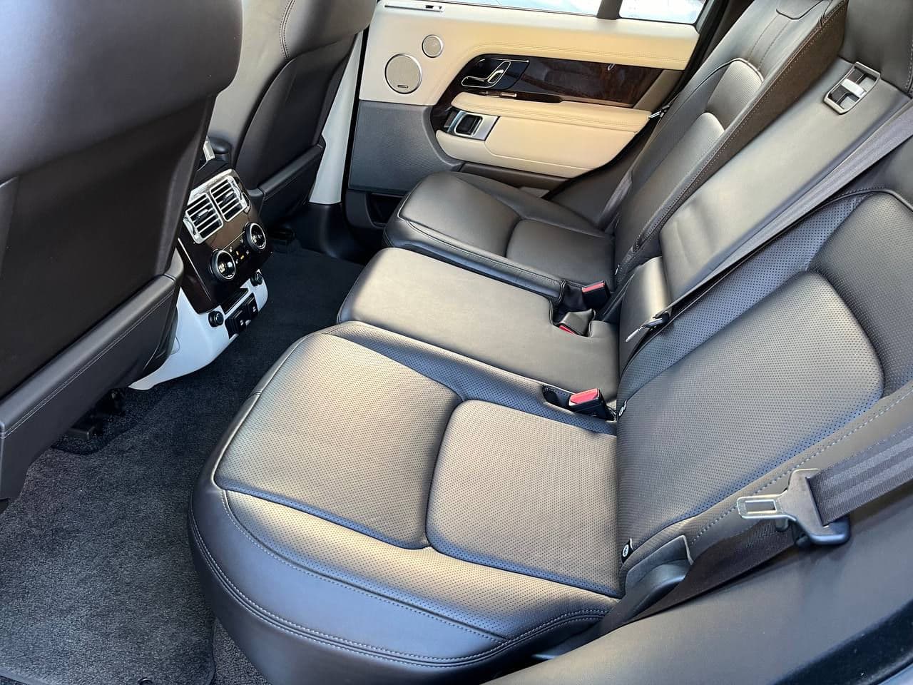 2018 Land Rover Range Rover Vogue — Miniatură 18