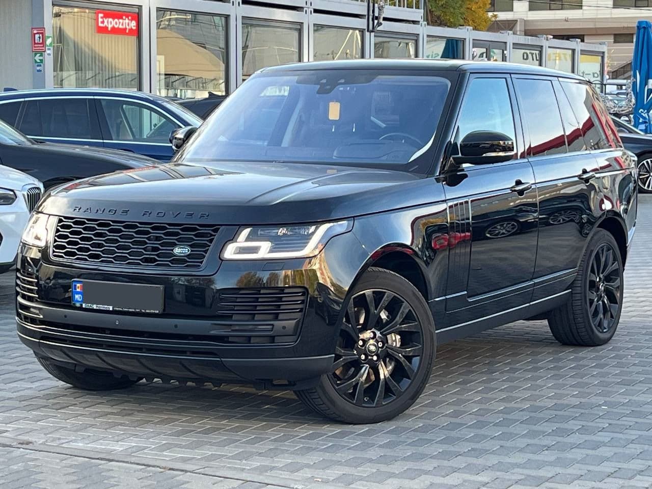 2018 Land Rover Range Rover Vogue — Miniatură 3