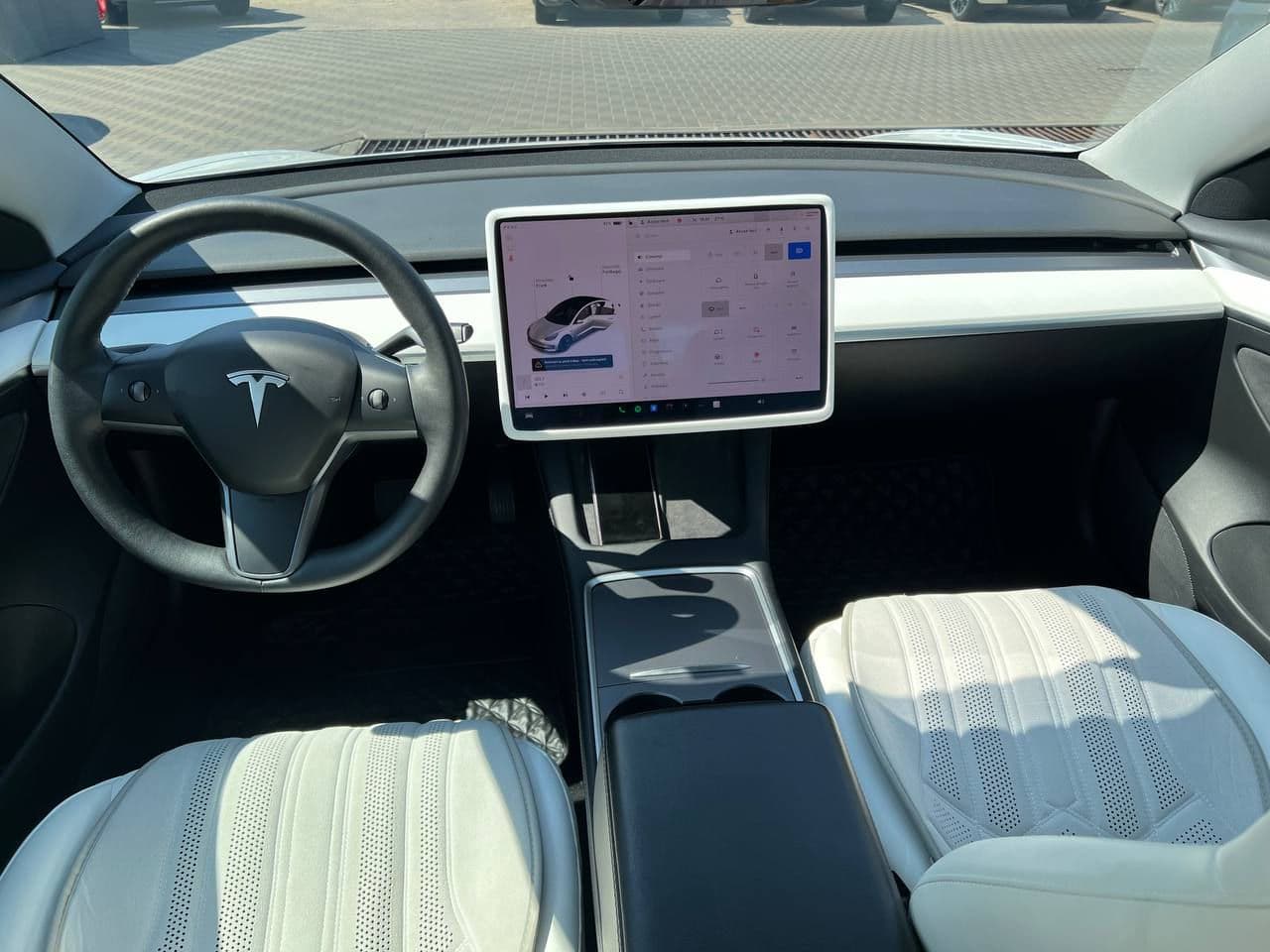 2021 Tesla Model 3 — Miniatură 8