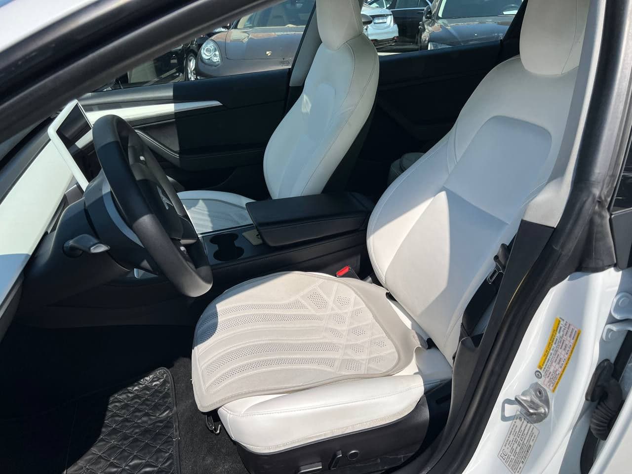 2021 Tesla Model 3 — Miniatură 6