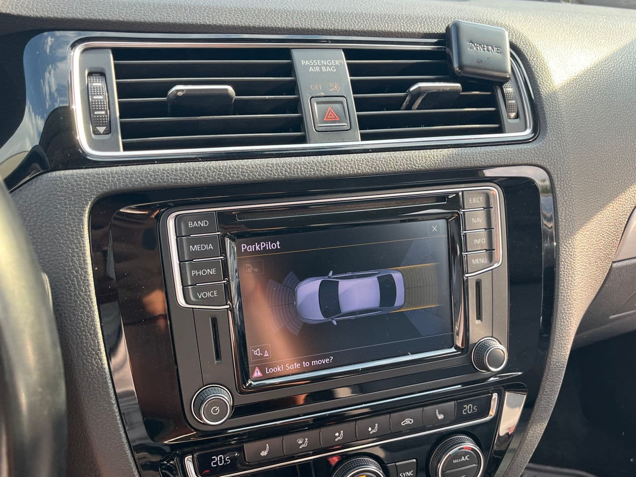 2016 Volkswagen Jetta — Miniatură 14