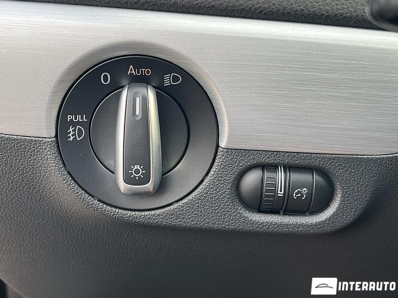 2016 Volkswagen Jetta — Miniatură 11