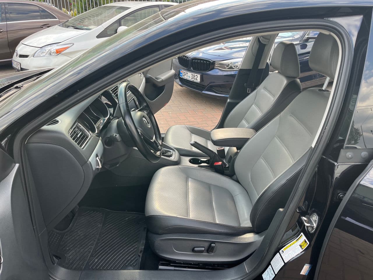 2016 Volkswagen Jetta — Miniatură 8