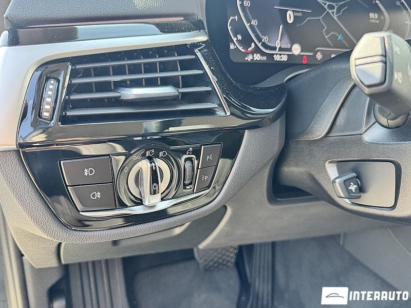 BMW 530e 2020 — Миниатюра 24