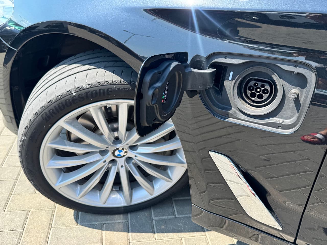 BMW 530e 2020 — Миниатюра 19