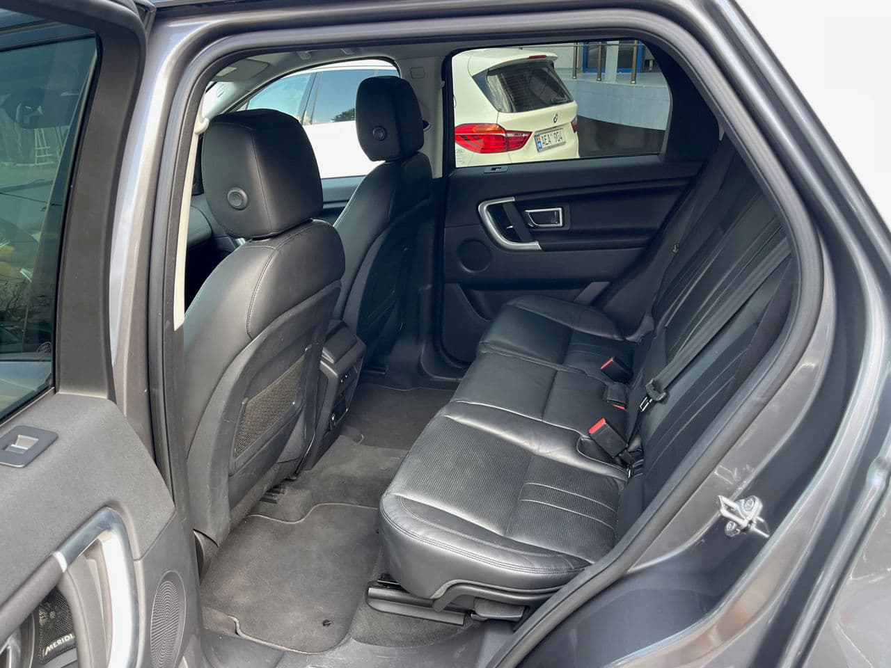 2018 Land Rover Discovery Sport — Miniatură 17