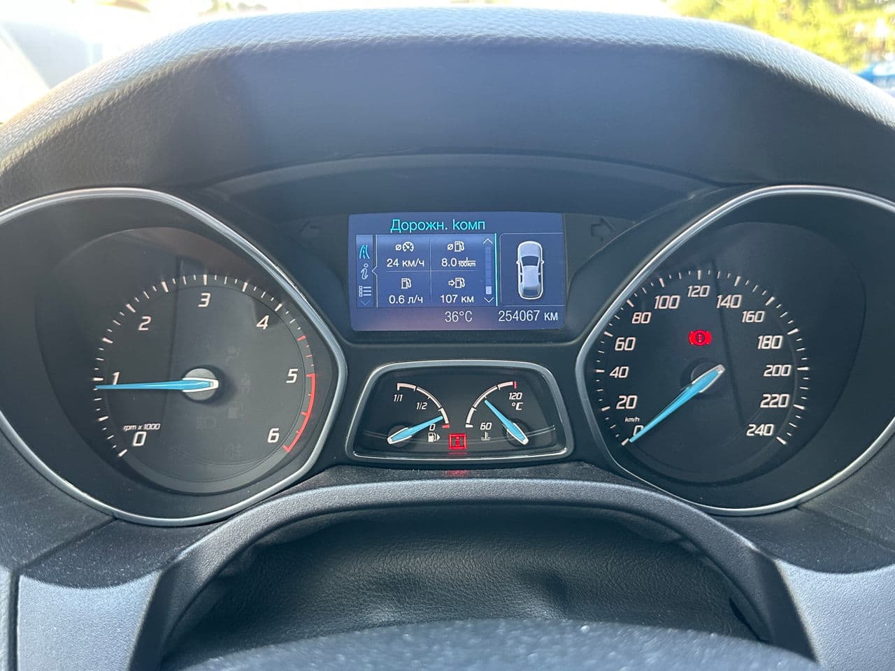 Ford Focus 2011 — Миниатюра 8