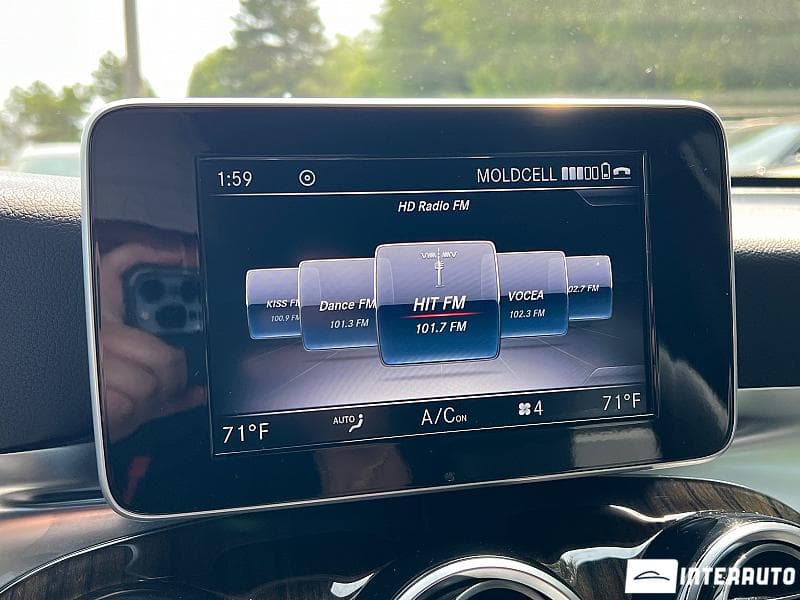 2018 Mercedes GLC 300 — Miniatură 15