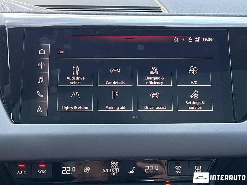 2022 Audi E-tron GT — Miniatură 11