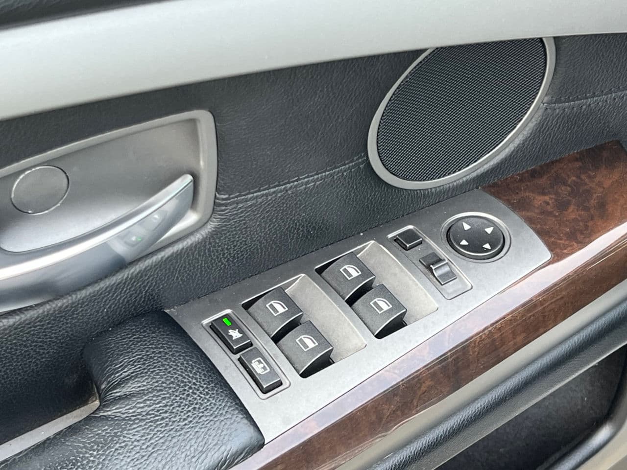2004 BMW 730 — Miniatură 14