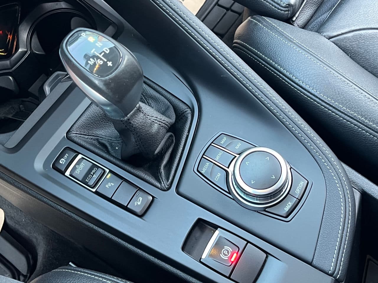 BMW X1 2.8i 2018 — Миниатюра 14