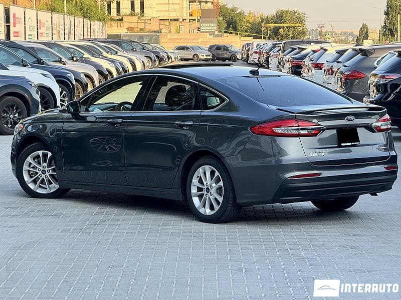 2019 Ford Fusion — Miniatură 4
