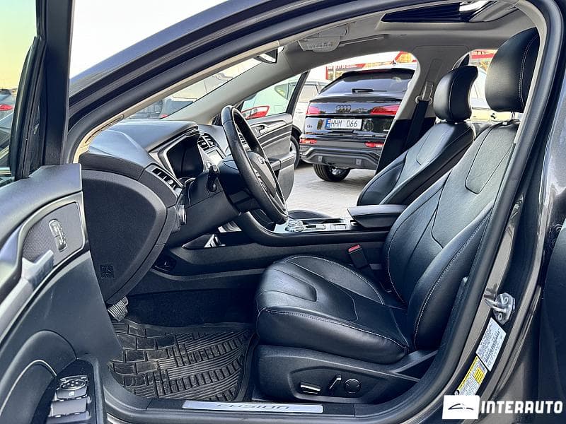 2019 Ford Fusion — Miniatură 5