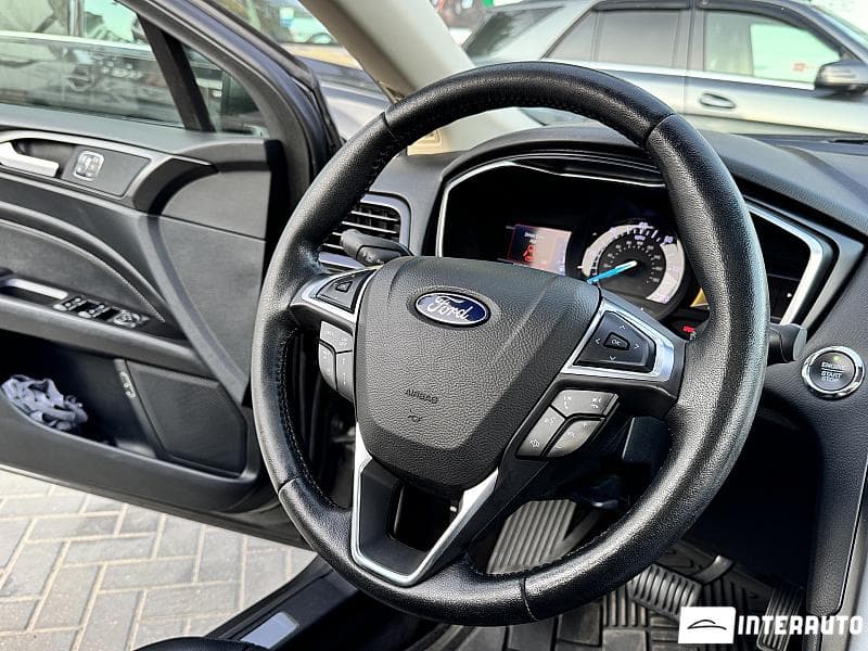 2019 Ford Fusion — Miniatură 7
