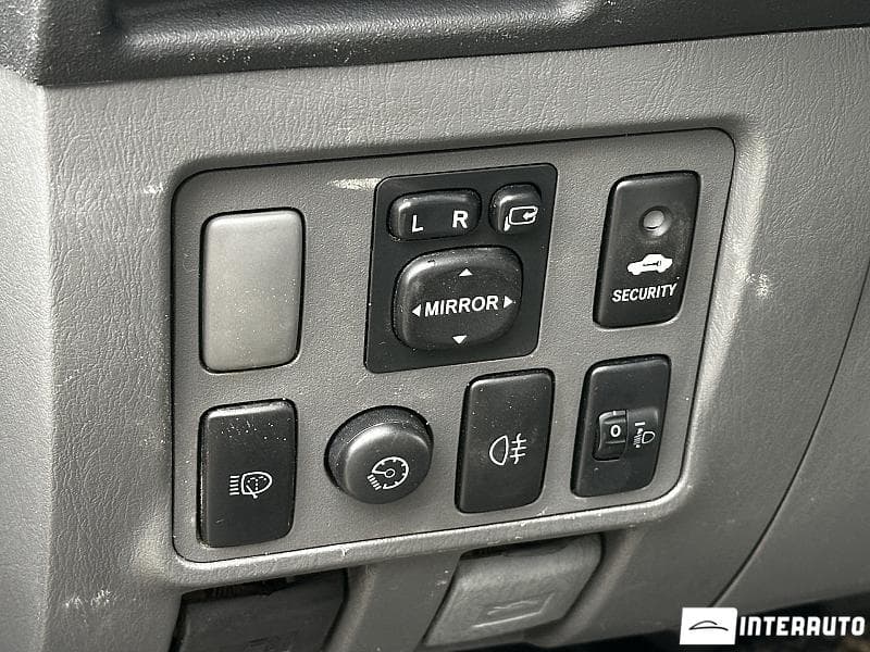 Toyota Hilux 2013 — Миниатюра 18