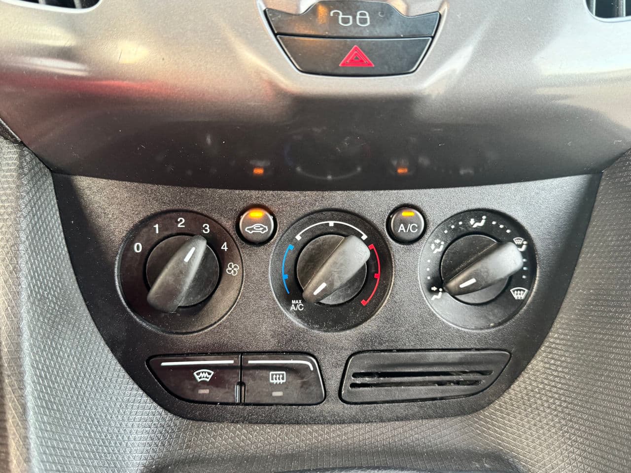 2014 Ford Tourneo Connect — Miniatură 9