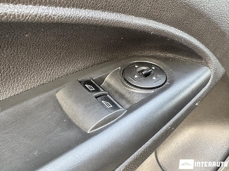 2014 Ford Tourneo Connect — Miniatură 15