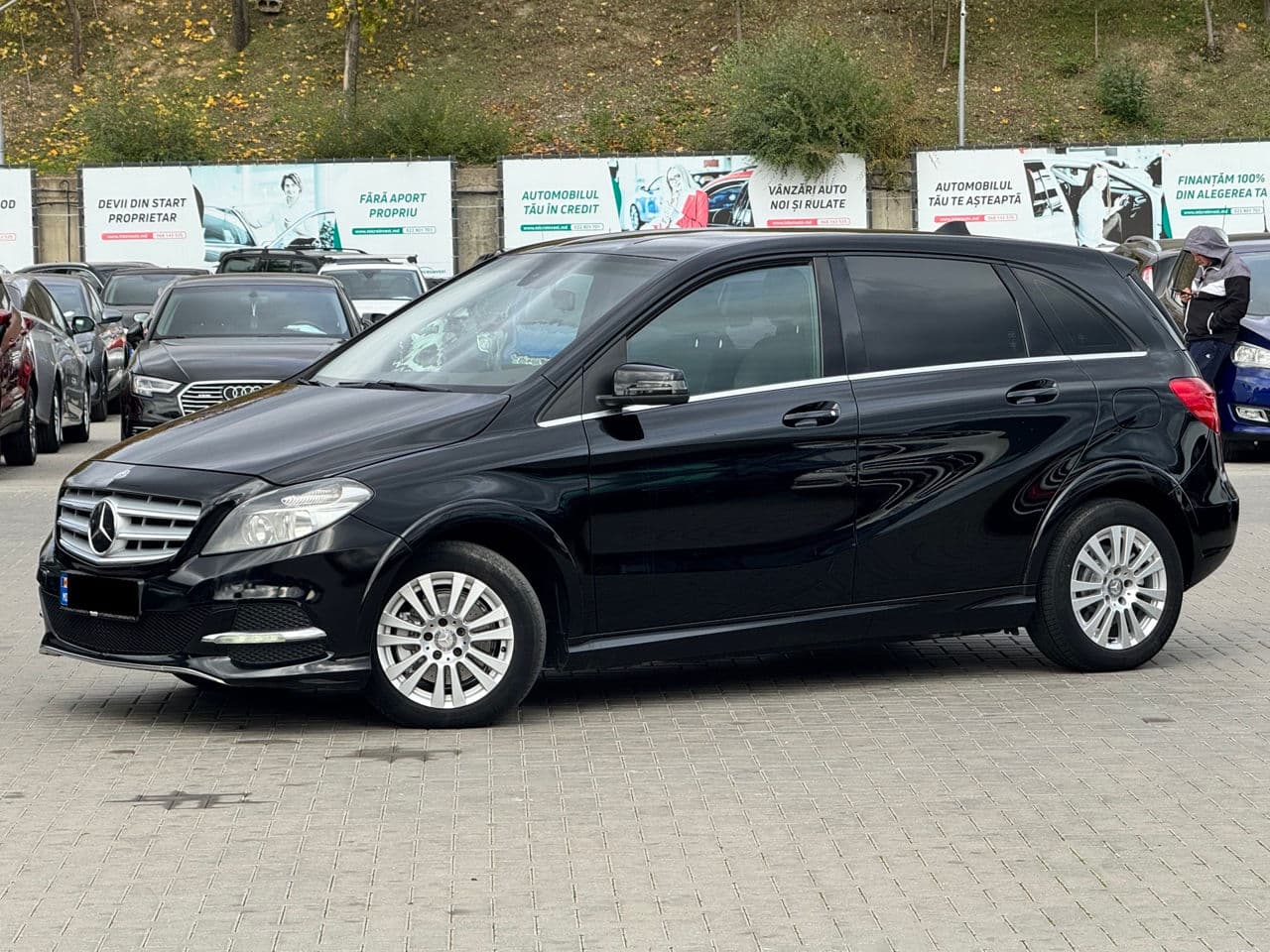 2014 Mercedes B 200 — Miniatură 2