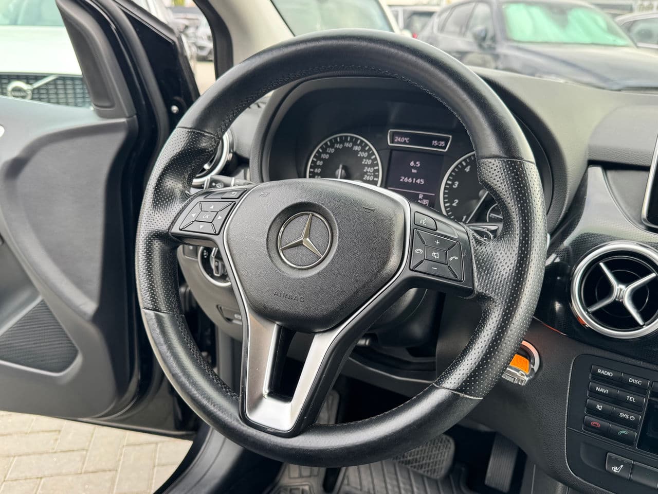 2014 Mercedes B 200 — Miniatură 7