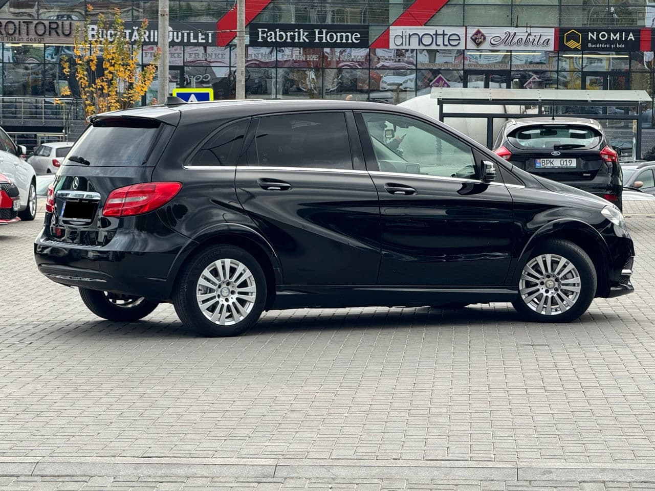 2014 Mercedes B 200 — Miniatură 3