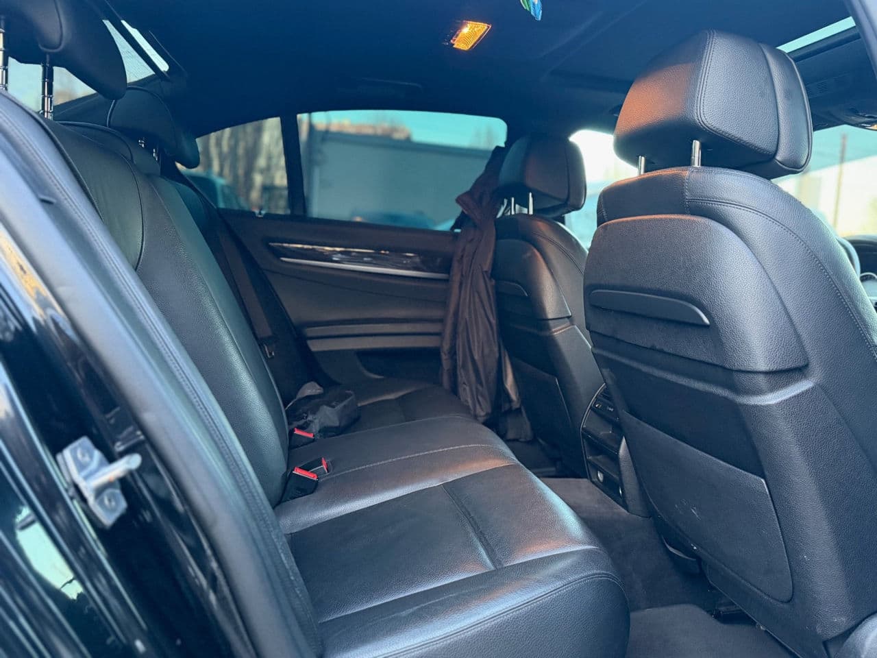 2014 BMW 740 — Miniatură 16