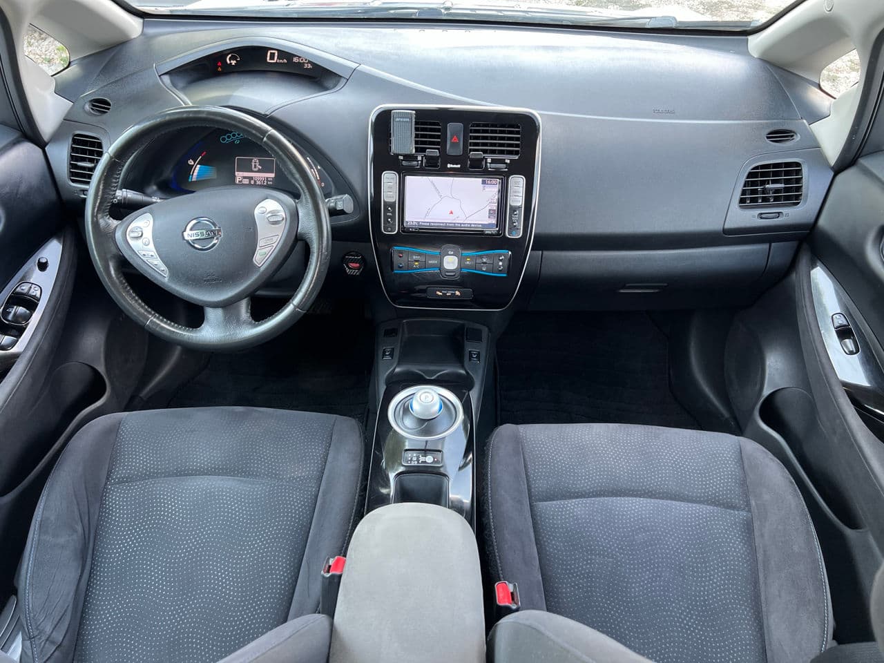 2014 Nissan Leaf — Miniatură 7