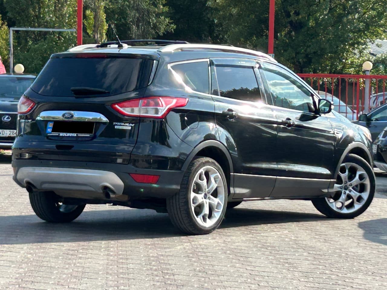 2014 Ford Escape — Miniatură 3