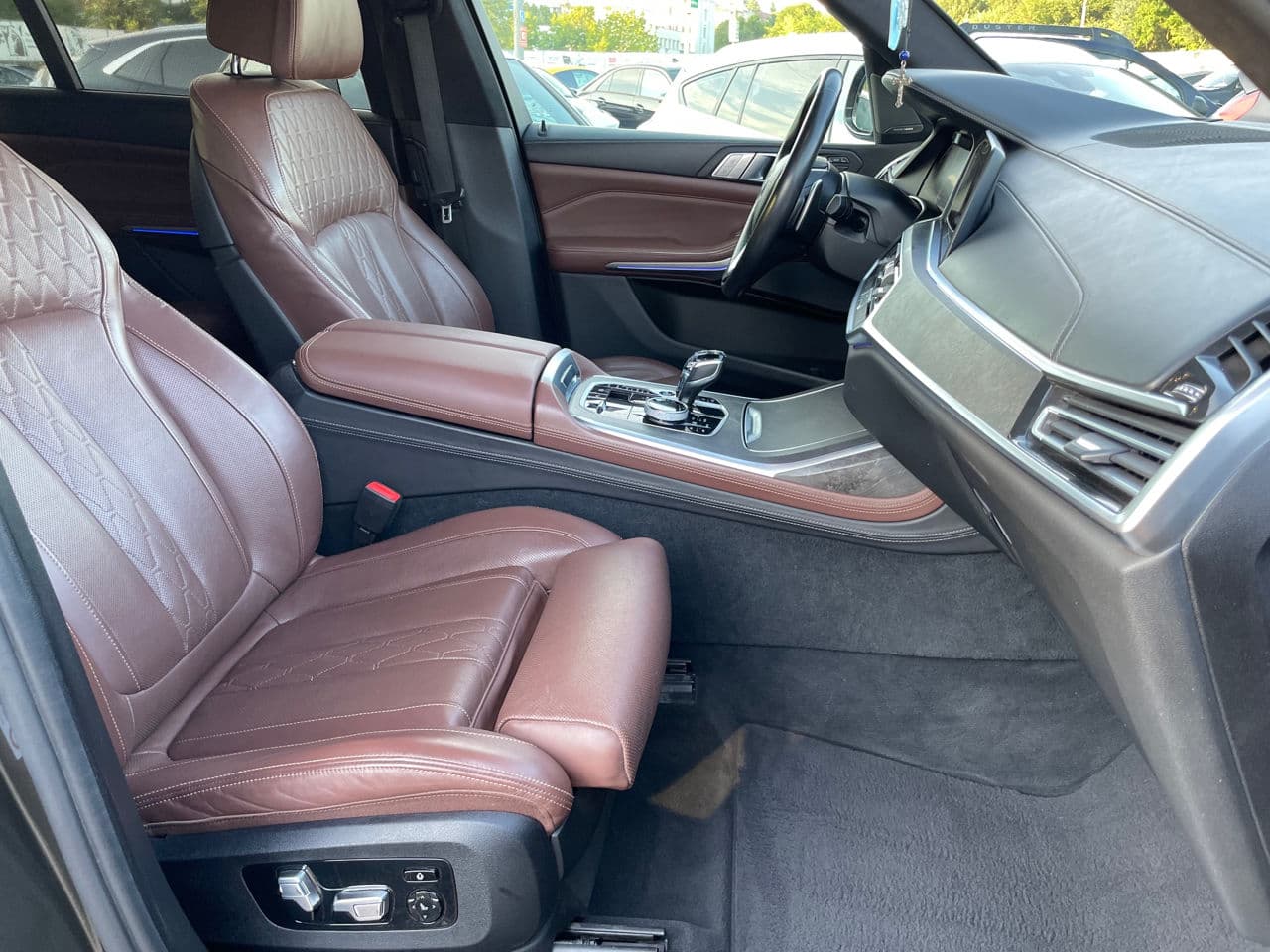 BMW X7 3.0d 2020 — Миниатюра 16